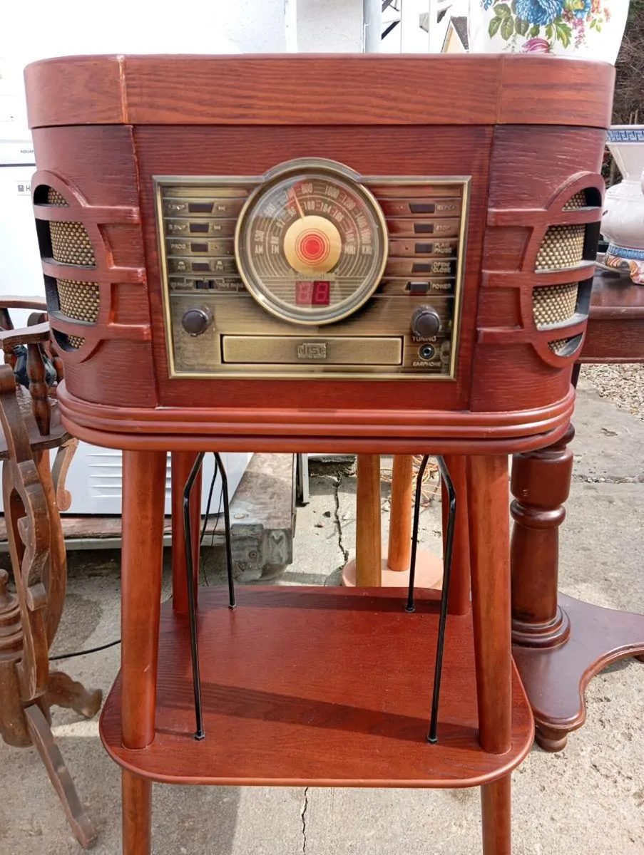 Crossley entertainment center - Image 4