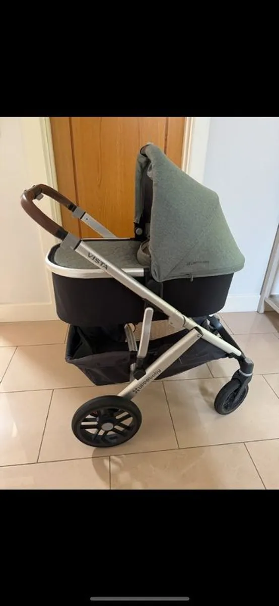 UppaBaby Vista travel system - Image 1
