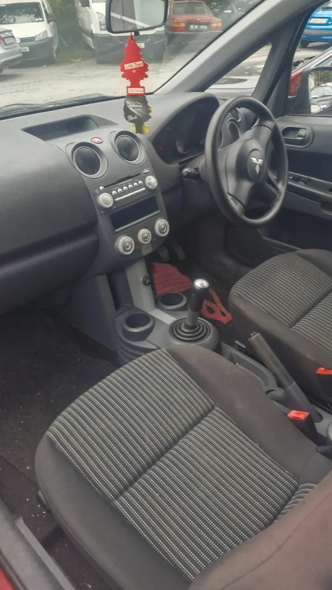 Mitsubishi Colt 2009 - Image 4
