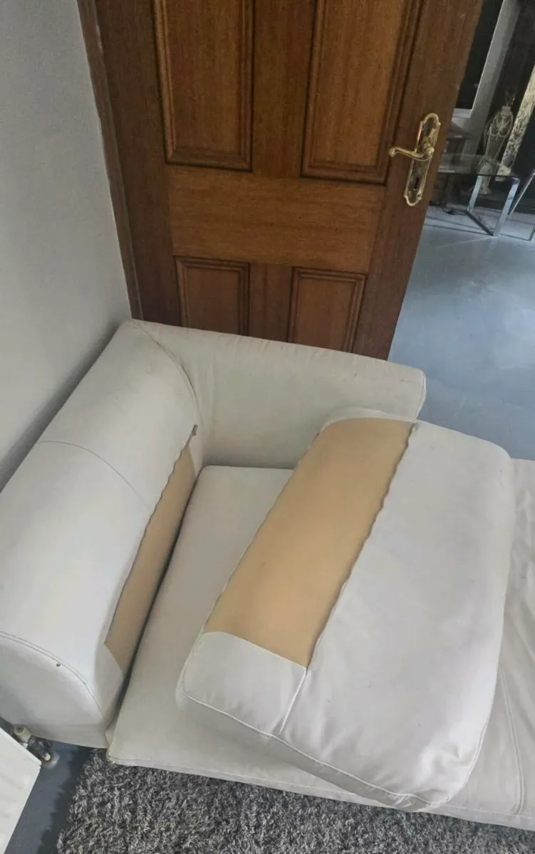 Day Bed - Image 3