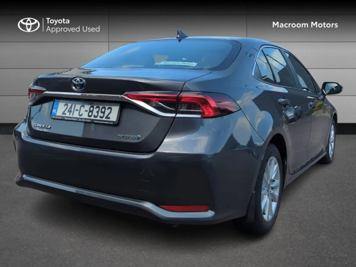 Toyota Corolla COROLLA LUNA SALOON - Image 2
