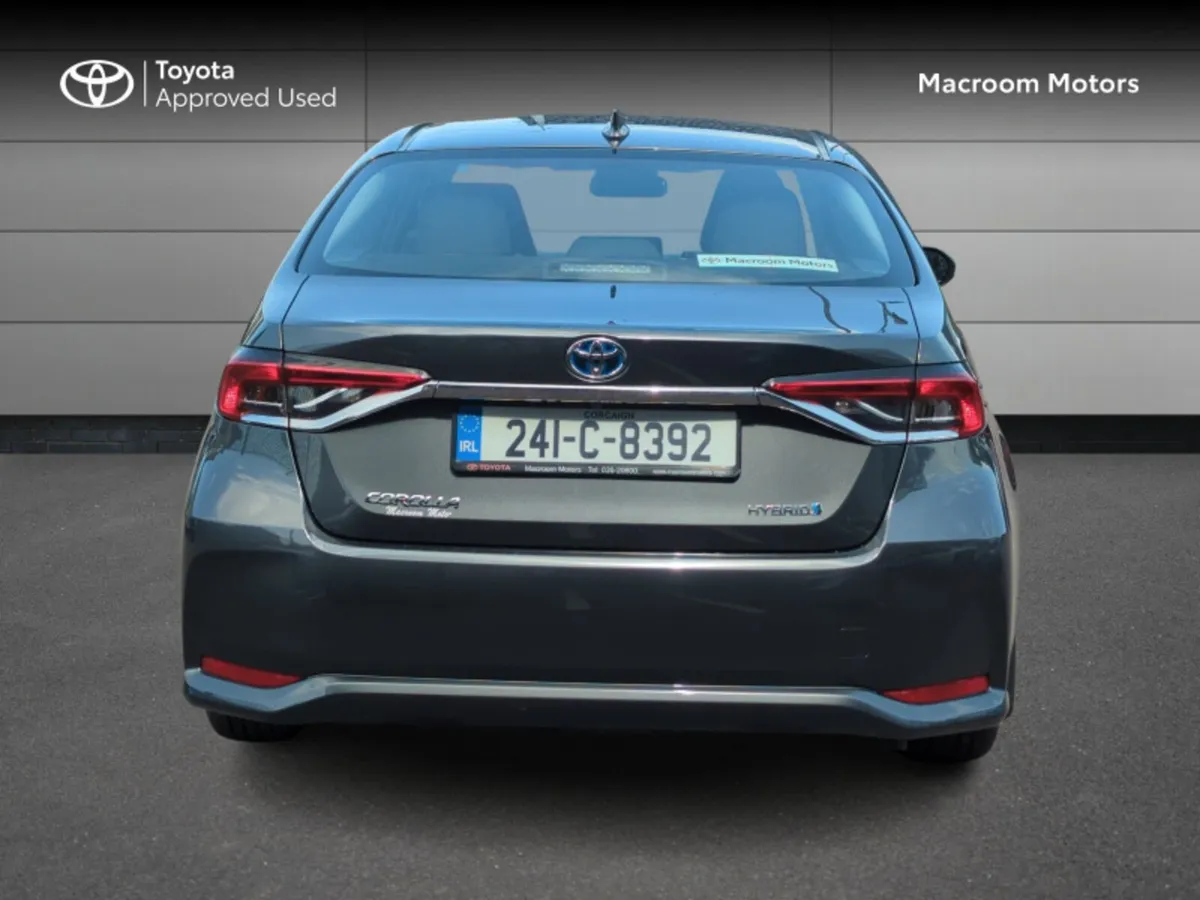 Toyota Corolla COROLLA LUNA SALOON - Image 4