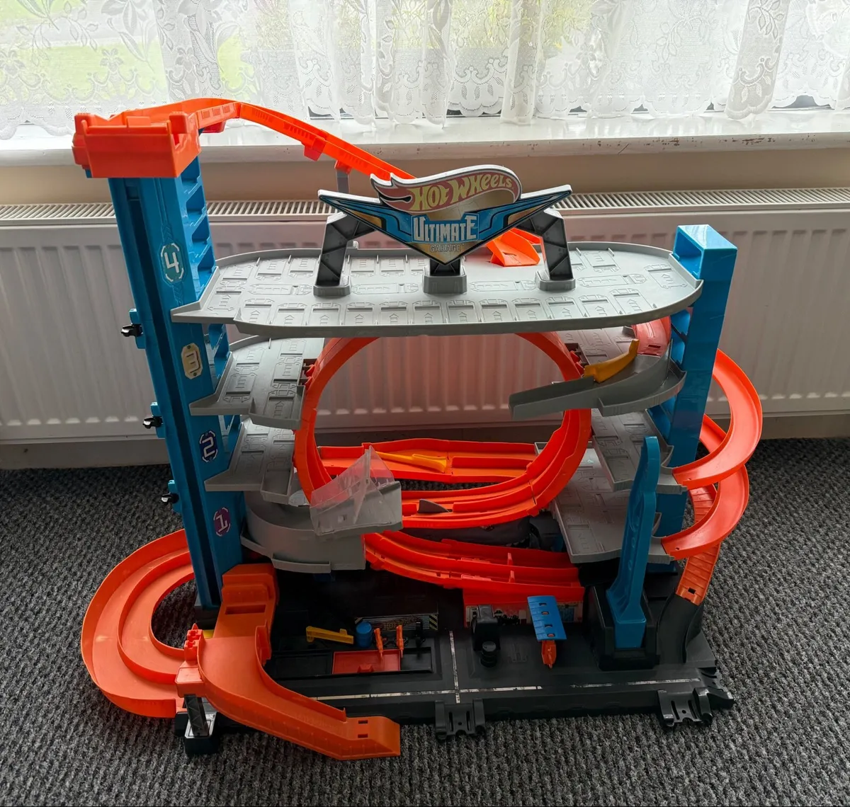 Hot Wheels Ultimate Garage