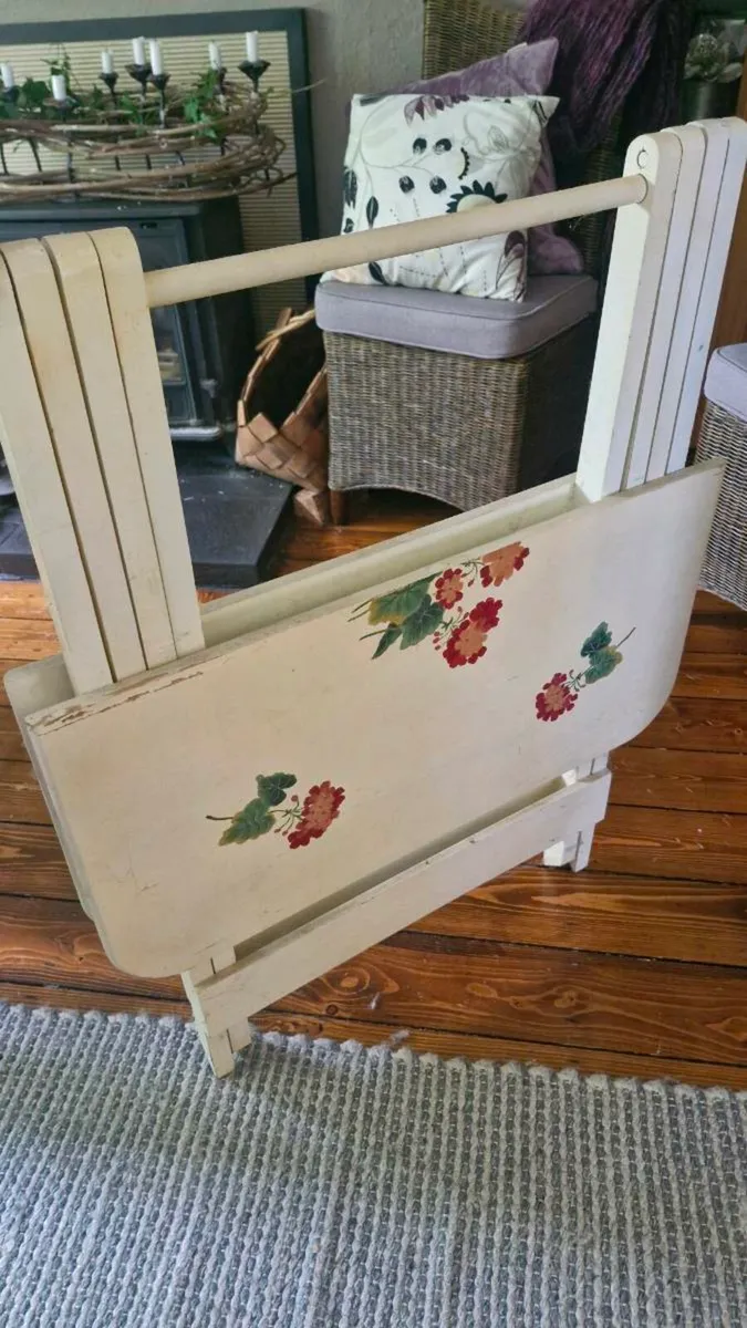 Folding Table - Image 2