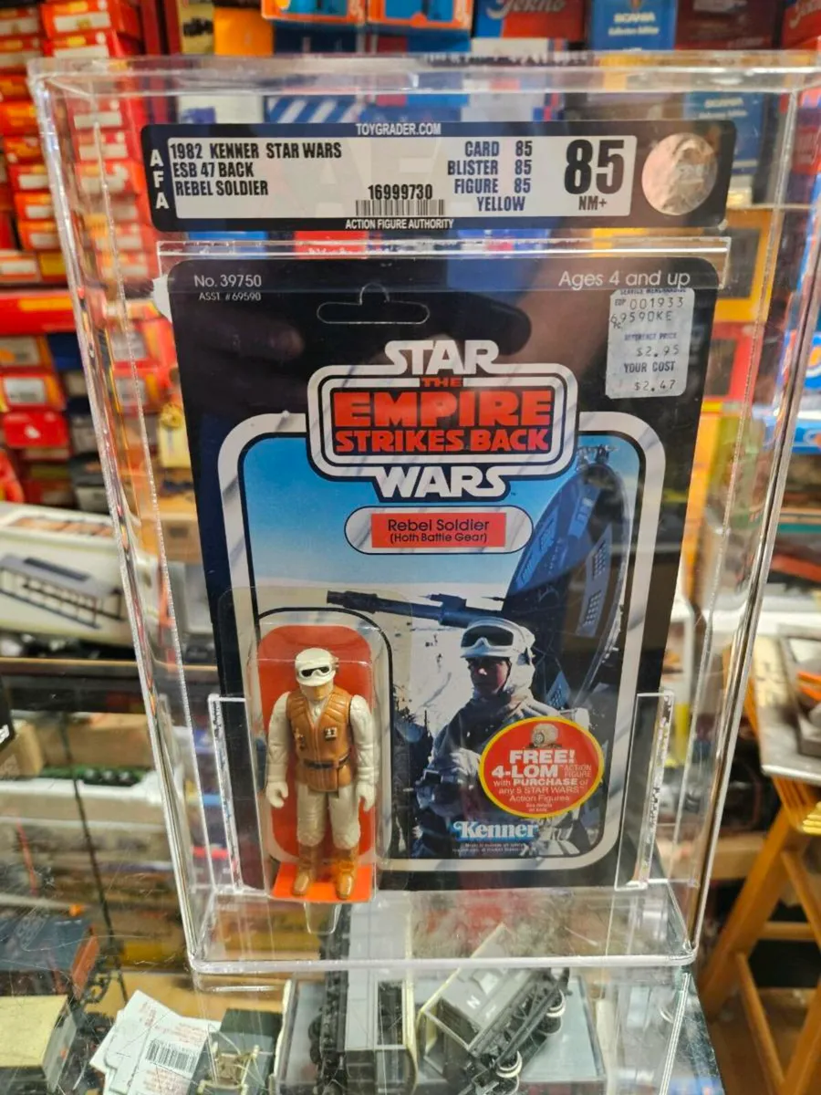 Vintage Star Wars ESB Hoth Rebel Soldier AFA85 - Image 2