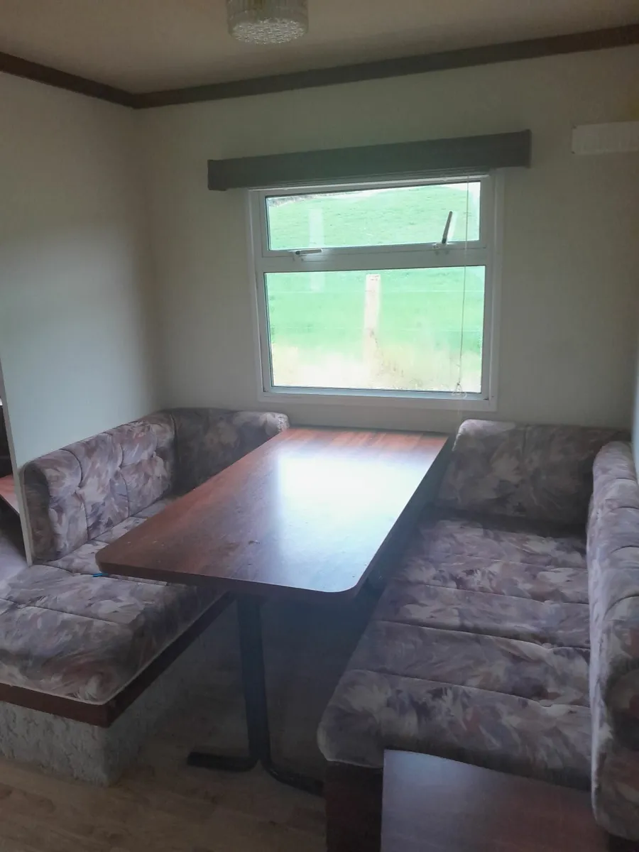 Mobile Home - Image 2