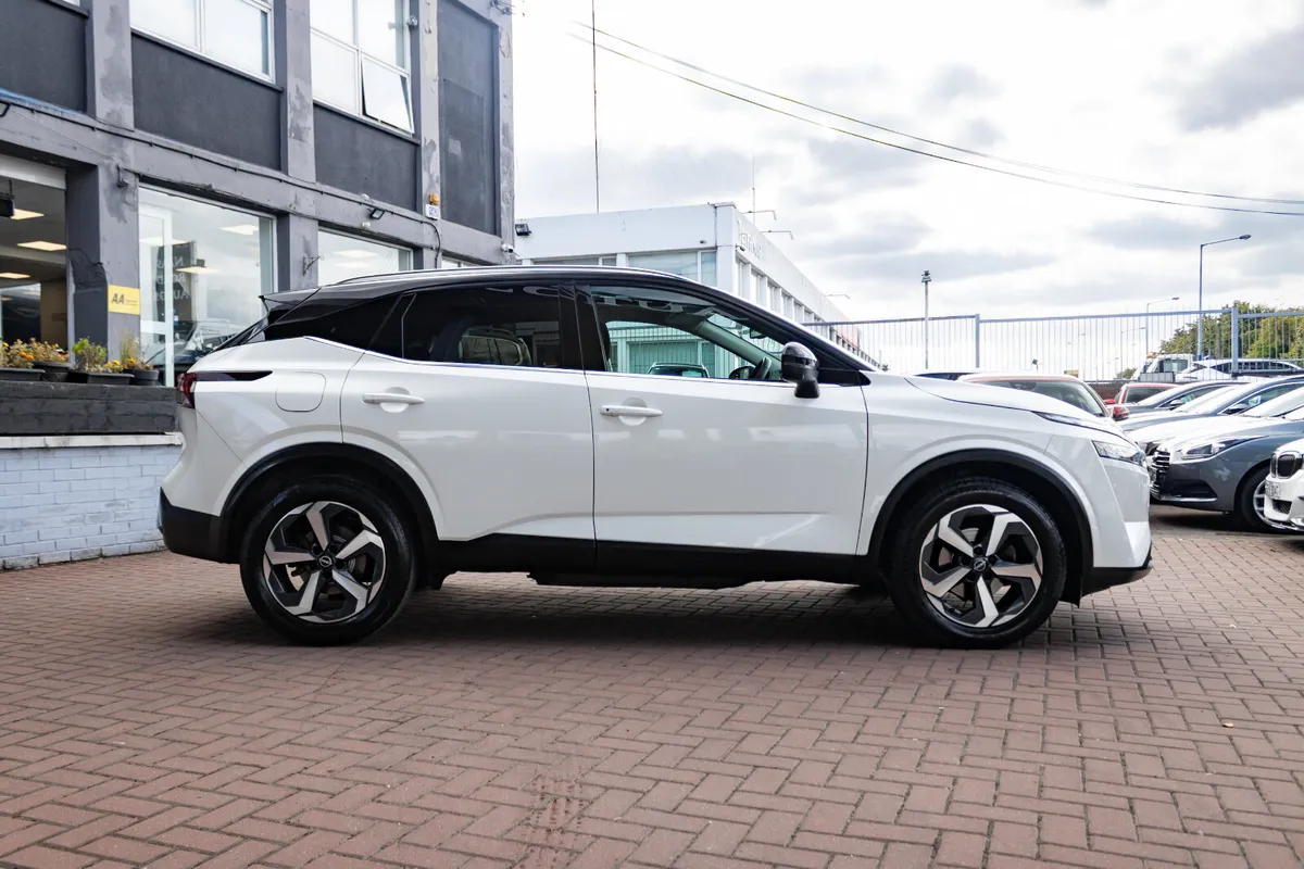Nissan Qashqai 2023 - Image 2