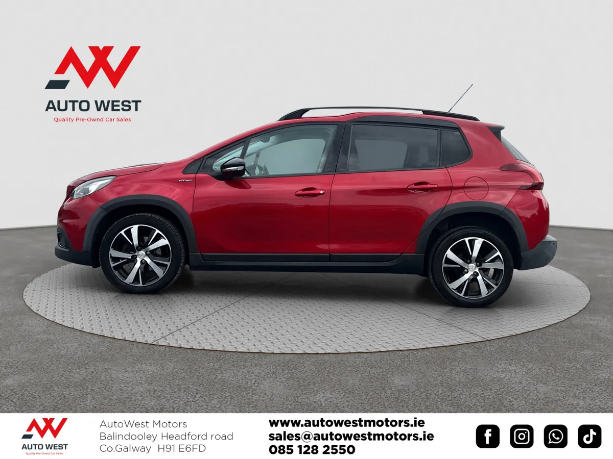 2017 Peugeot 2008 GT- Line PureTech  1.2 Auto - Image 4