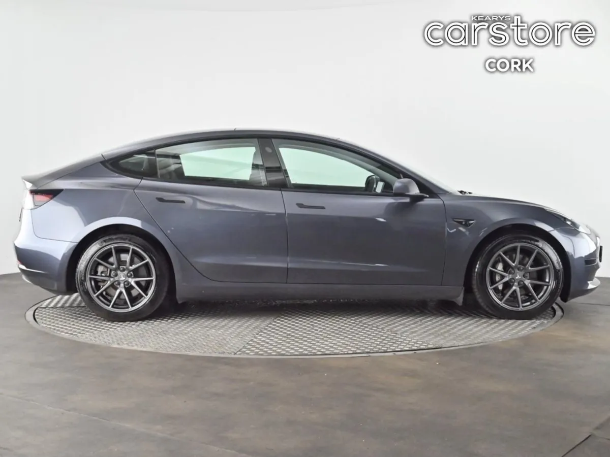 Tesla Model 3 RWD - Image 3
