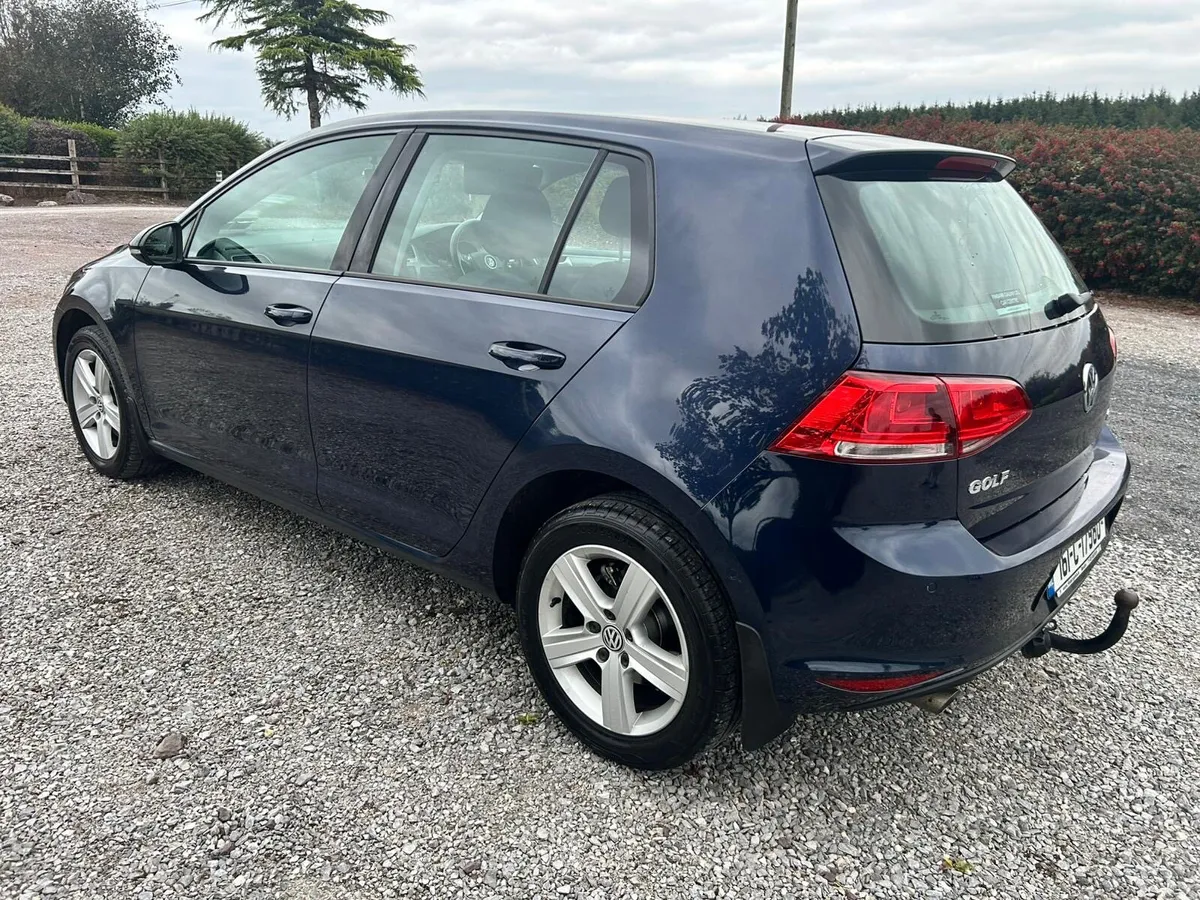 Volkswagen Golf 1.6 TDI Bluemotion - Image 4