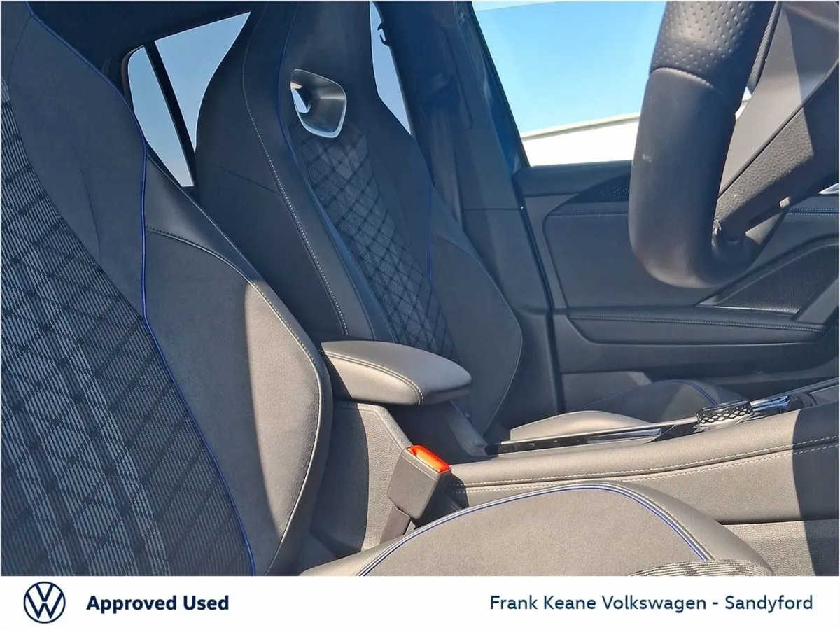Volkswagen Tiguan  r-line  1.5tsi Phev 204HP Auto - Image 4