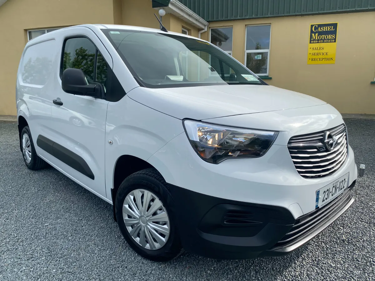 100bhp 6 Speed, Only 35k  Komfort model €75p/w - Image 1