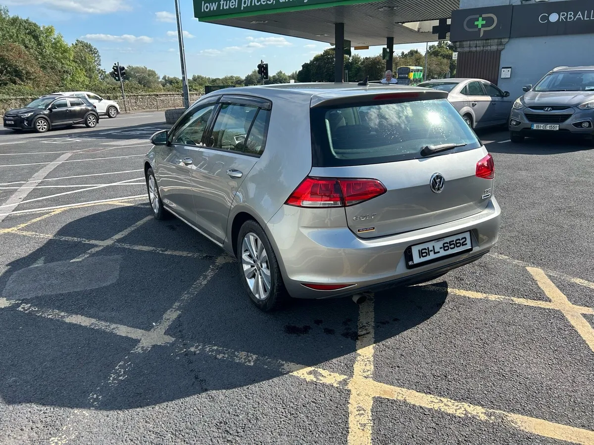 2016 Volkswagen golf 1.2 petrol - Image 4