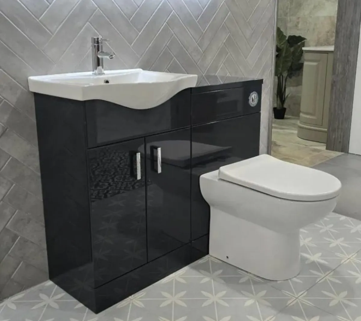 Gloss-Anthracite Vanity Unit Furniture Run Deal - Image 1