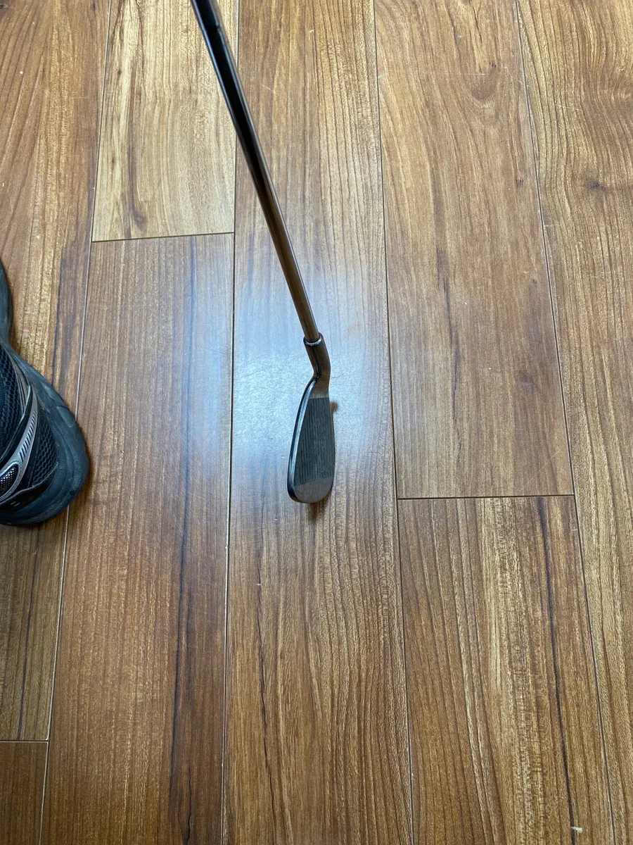 Golf 3 iron - Image 1