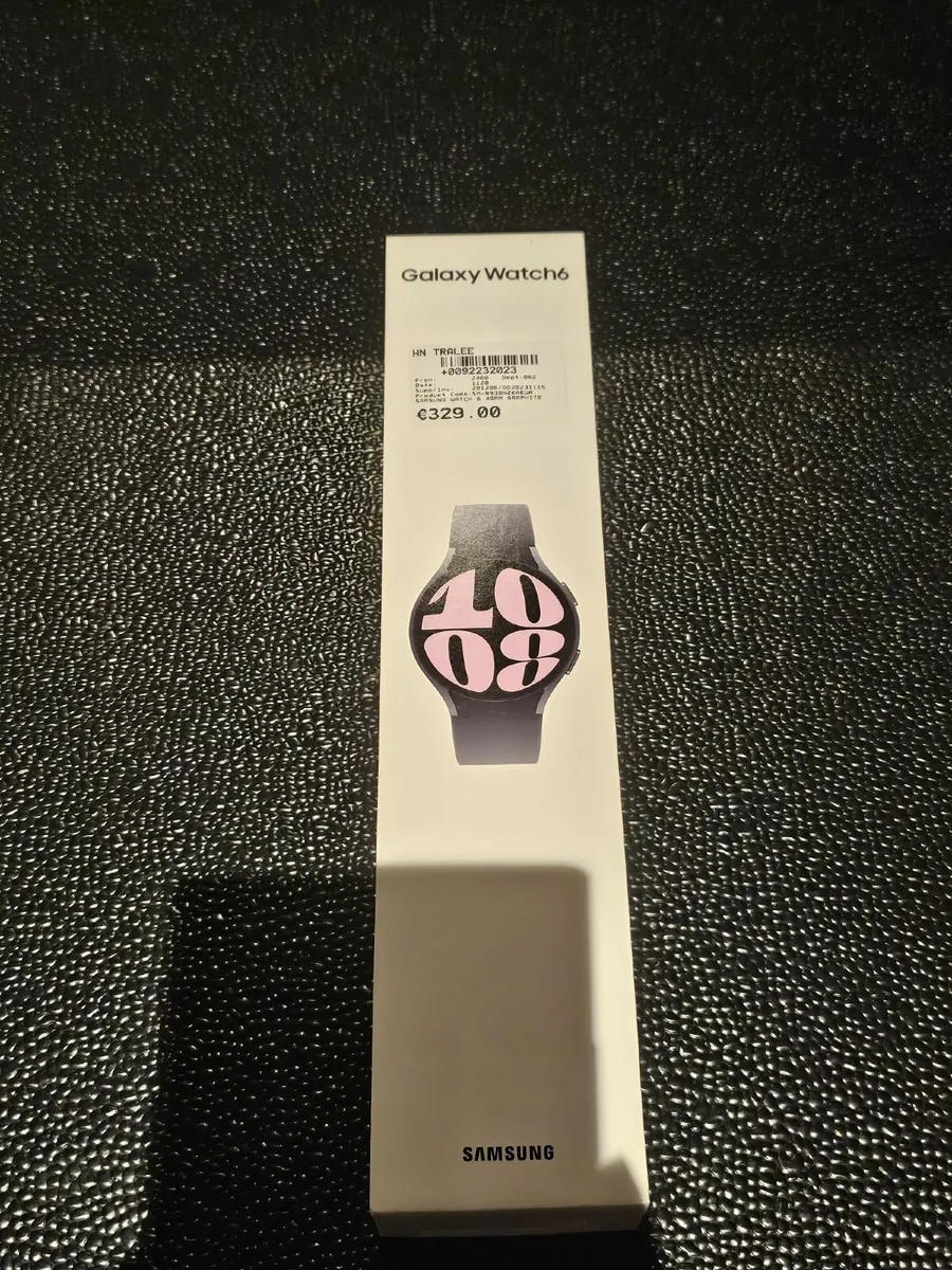 Samsung Galaxy Watch 6 - Image 1