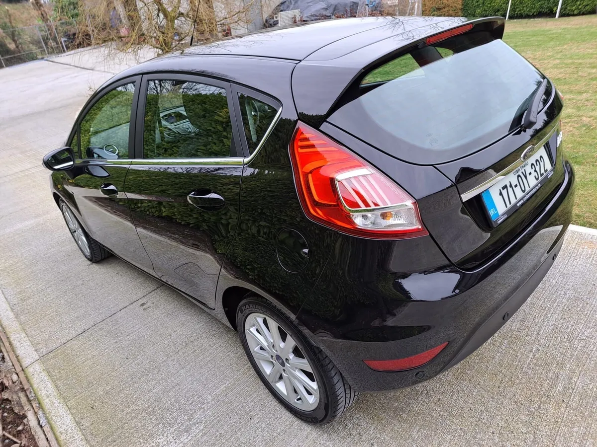 Ford Fiesta - Image 2