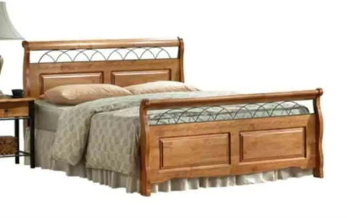 Double bed frame - Image 1
