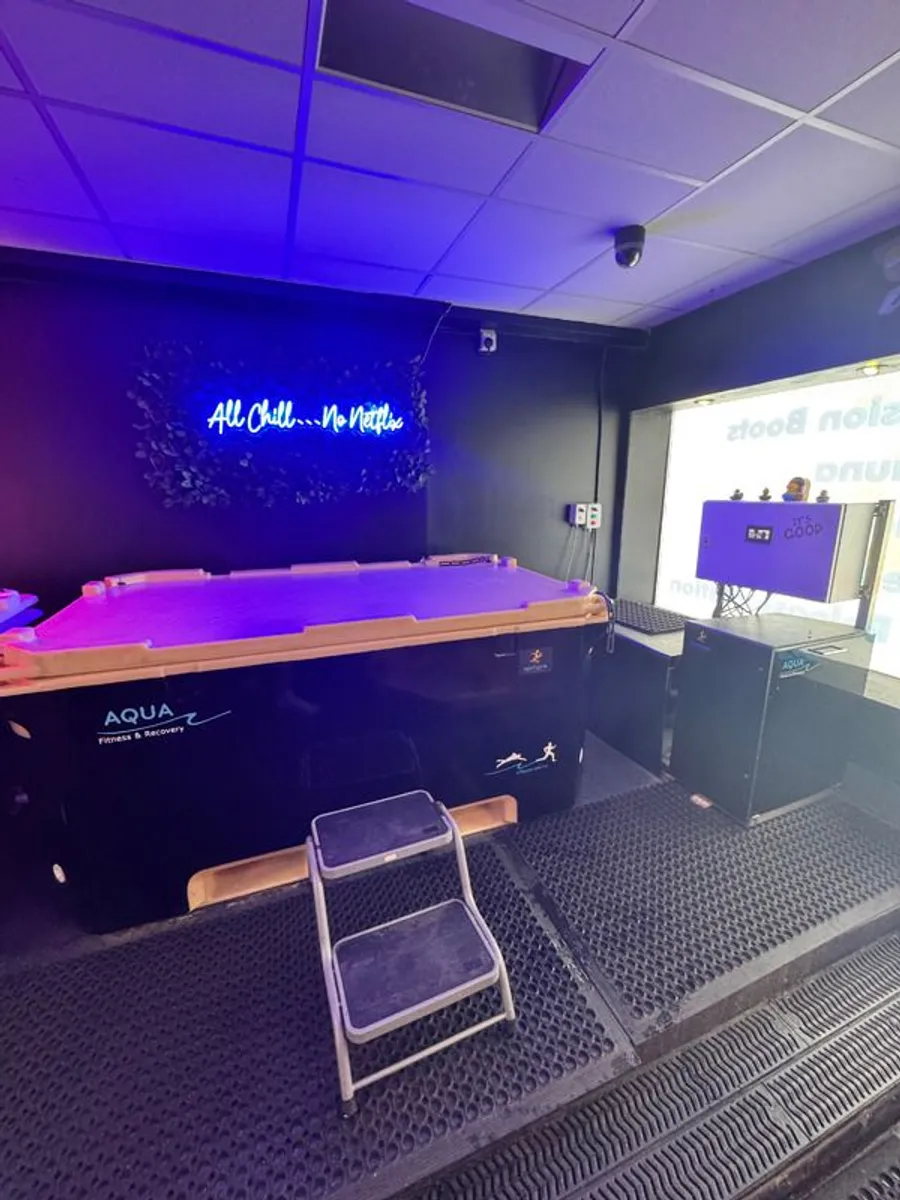 Recovery Ice Bath / Hot Tub and Infrared Sauna - Image 3