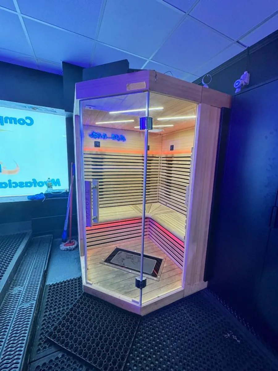 Recovery Ice Bath / Hot Tub and Infrared Sauna - Image 4