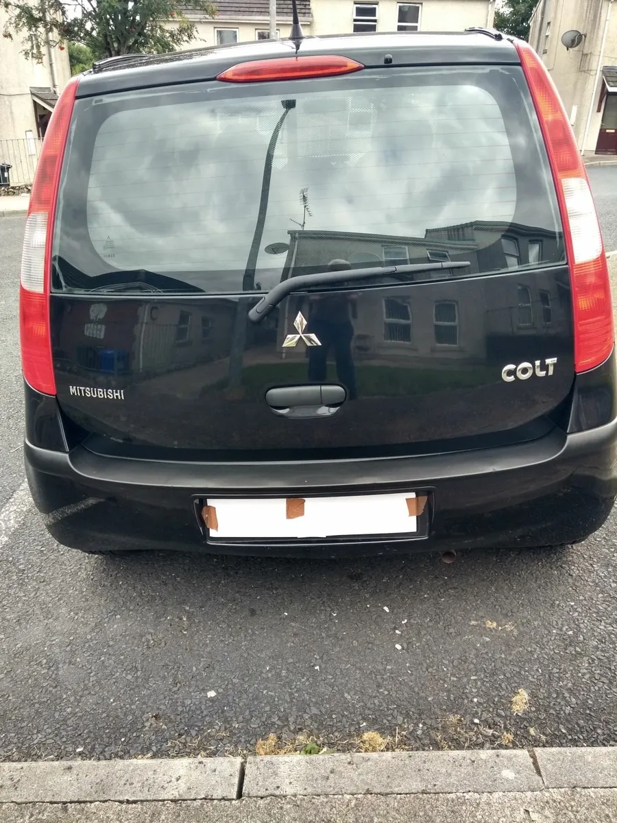 Mitsubishi Colt 2008 - Image 2