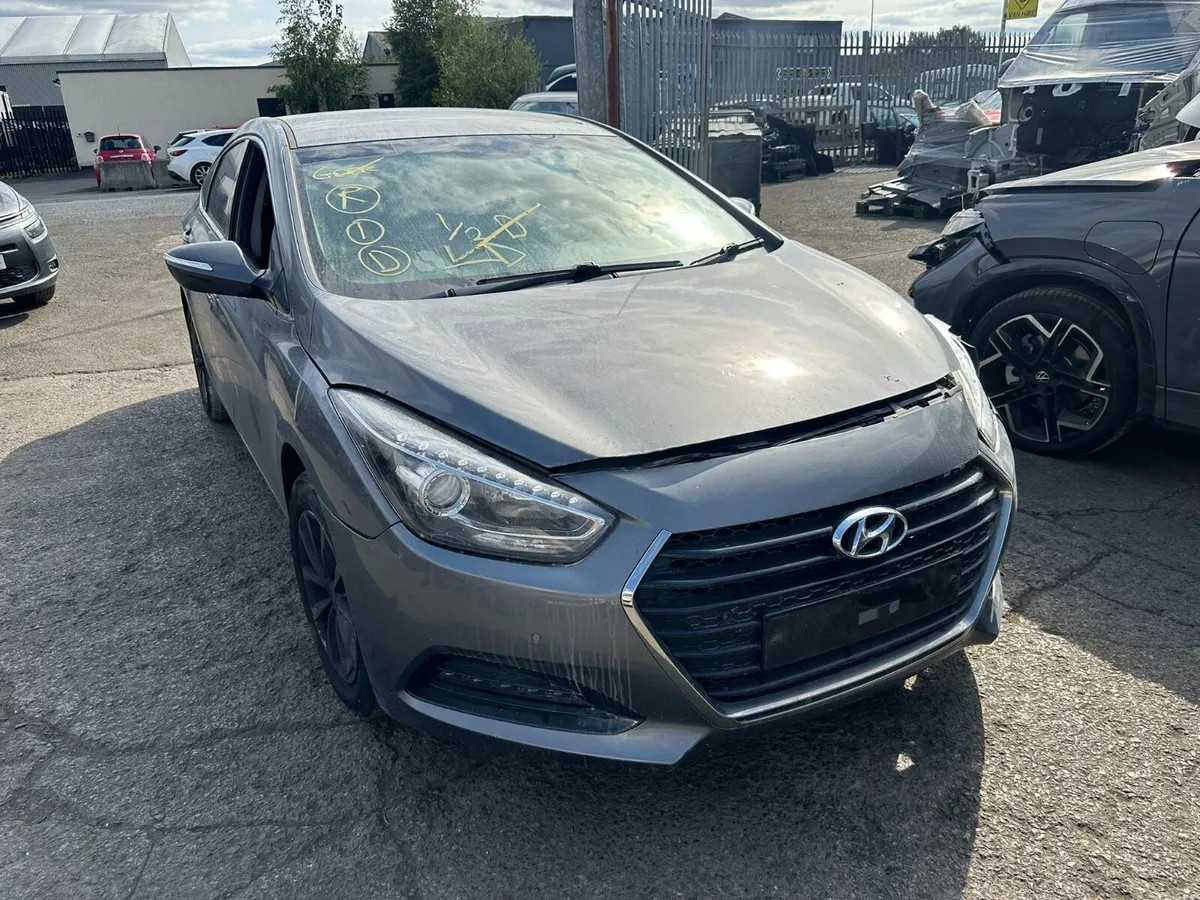 18 HYUNDAI I40 1.7 CRDI (D4FDF) FOR BREAKING - Image 1