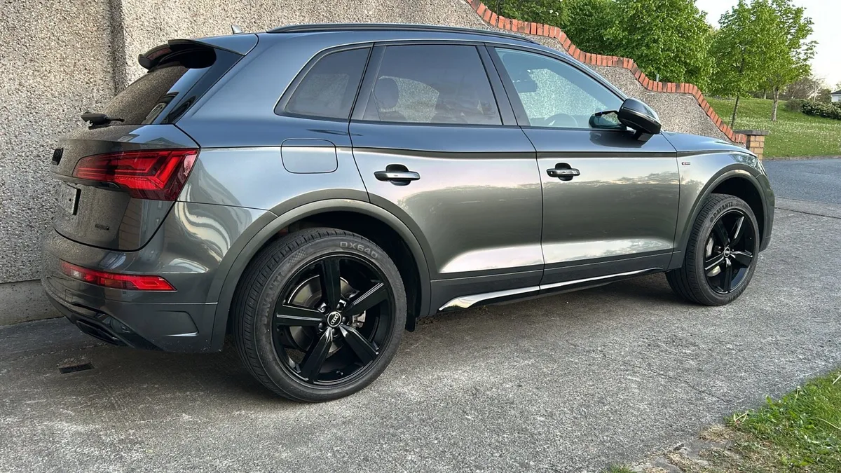 4x original Audi 20” Q5 wheels - Image 1