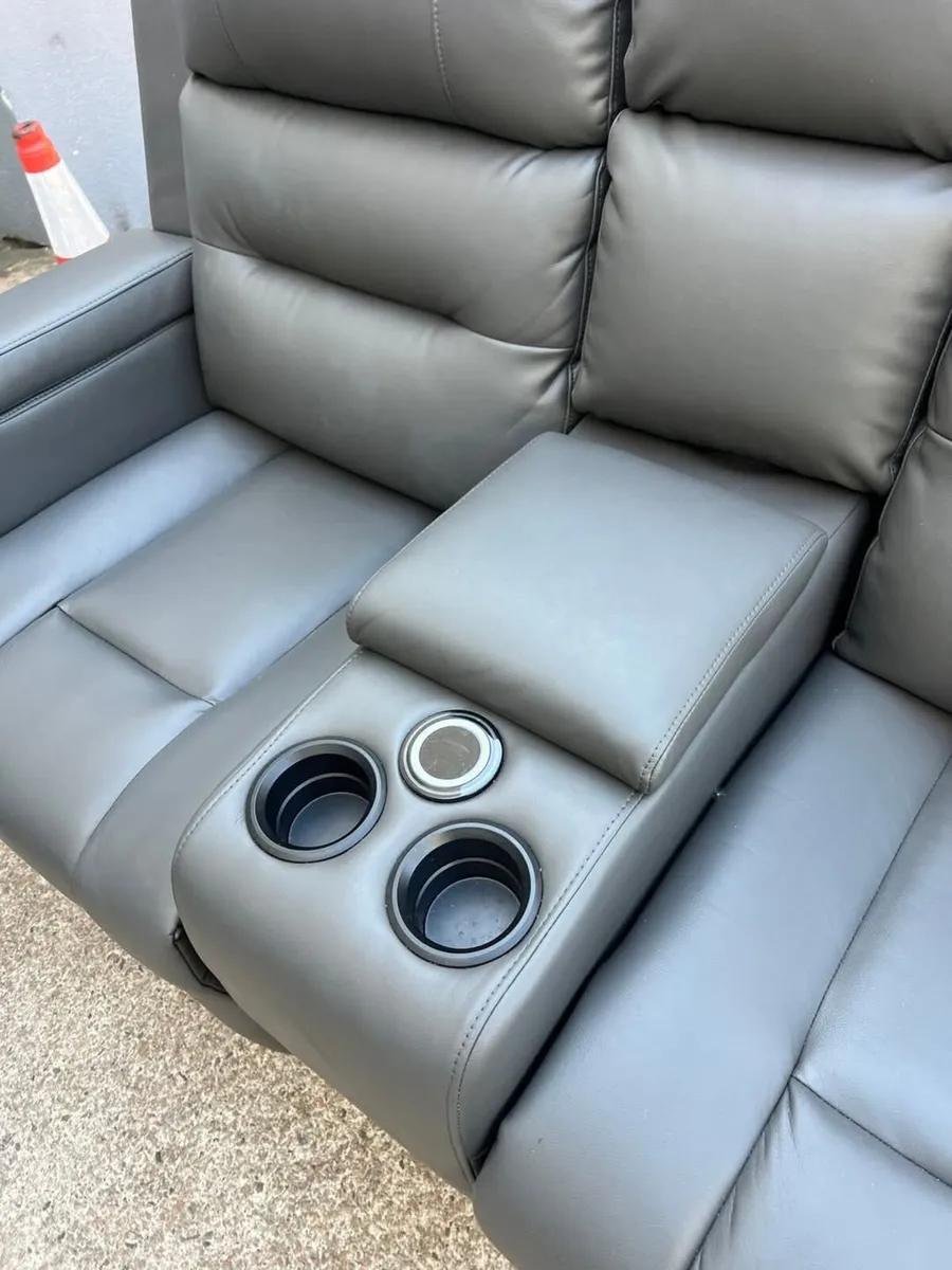 Titan Dark Grey Leather Charging Recliner Sofa - Image 4