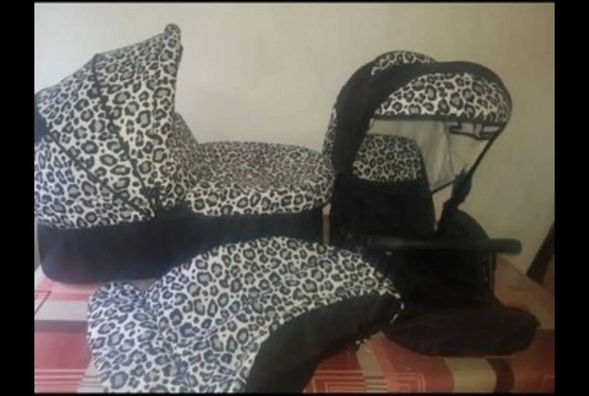 Buggy travel system New condition - Image 2