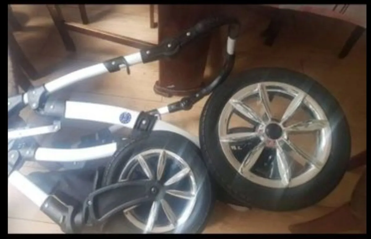 Buggy travel system New condition - Image 3