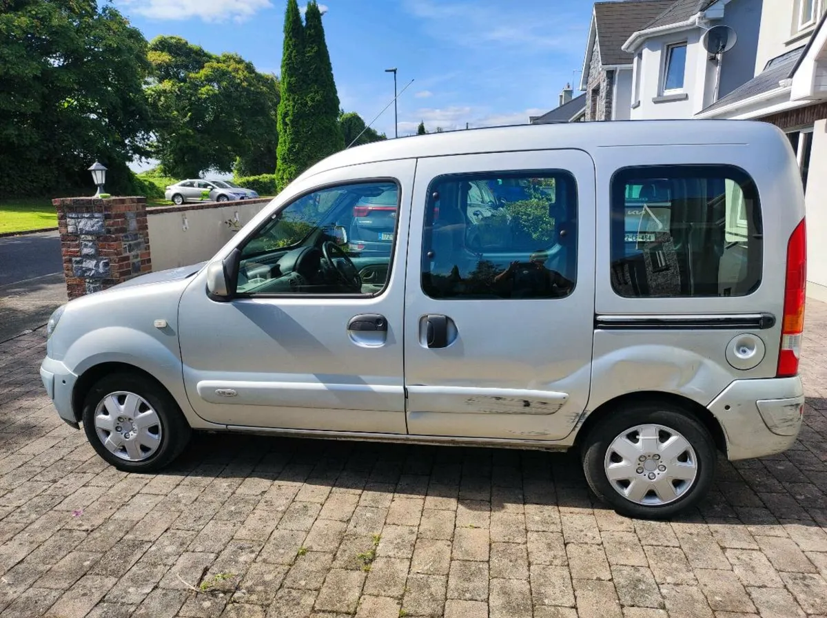 Renault Kangoo car - Image 3