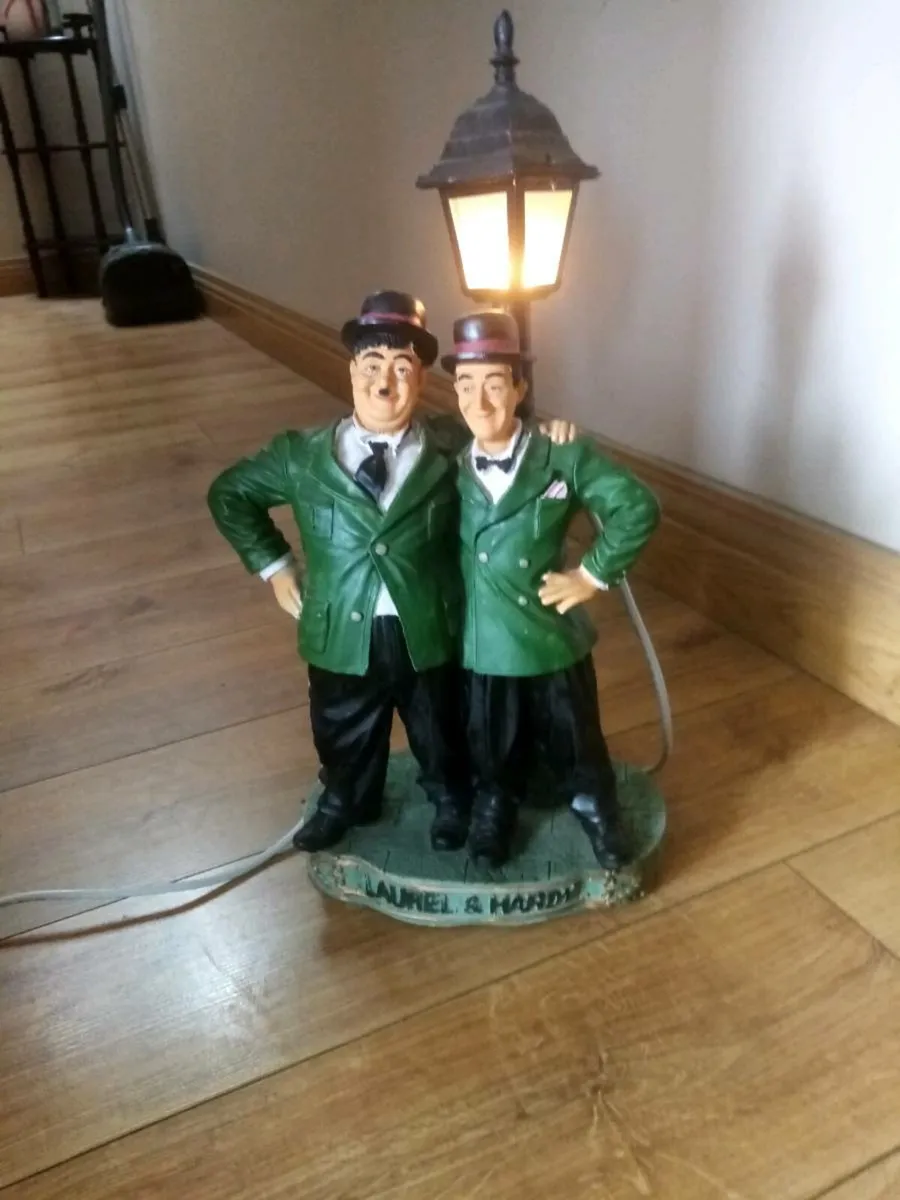 Laurel and Hardy - Image 4
