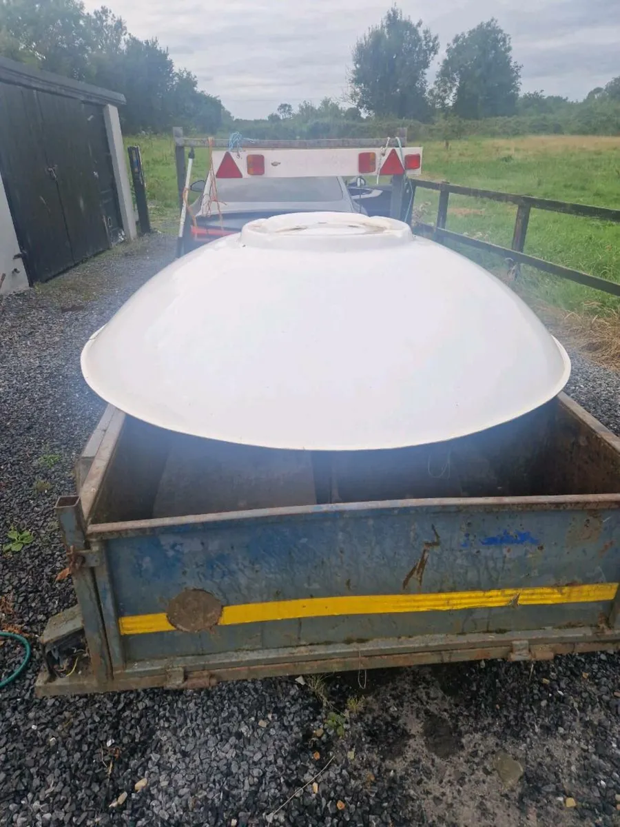 6 ft diameter fibre glass white flower pots / plan - Image 2