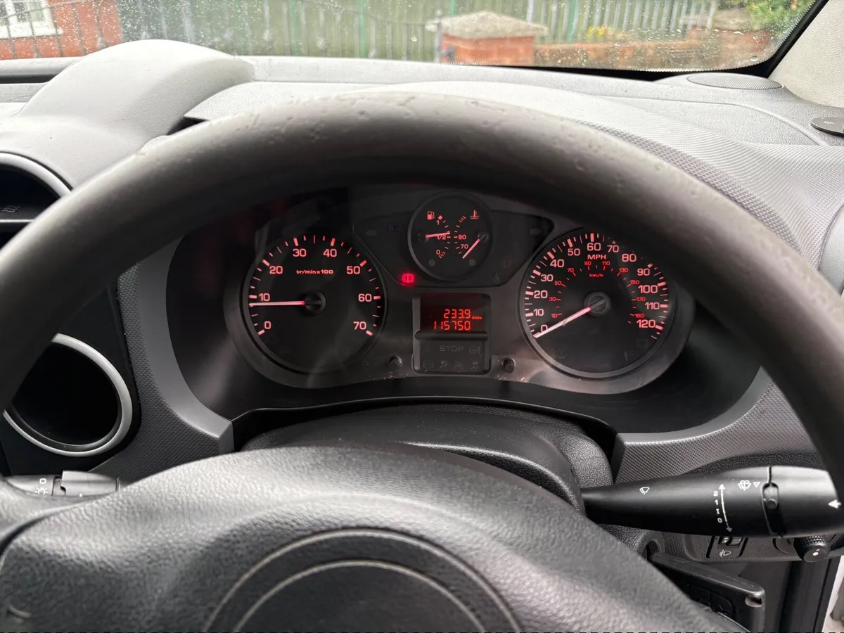 Citroen Berlingo 2017 - Image 2
