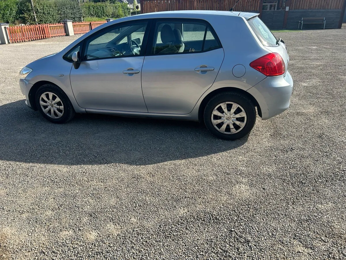 Toyota Auris - Image 4