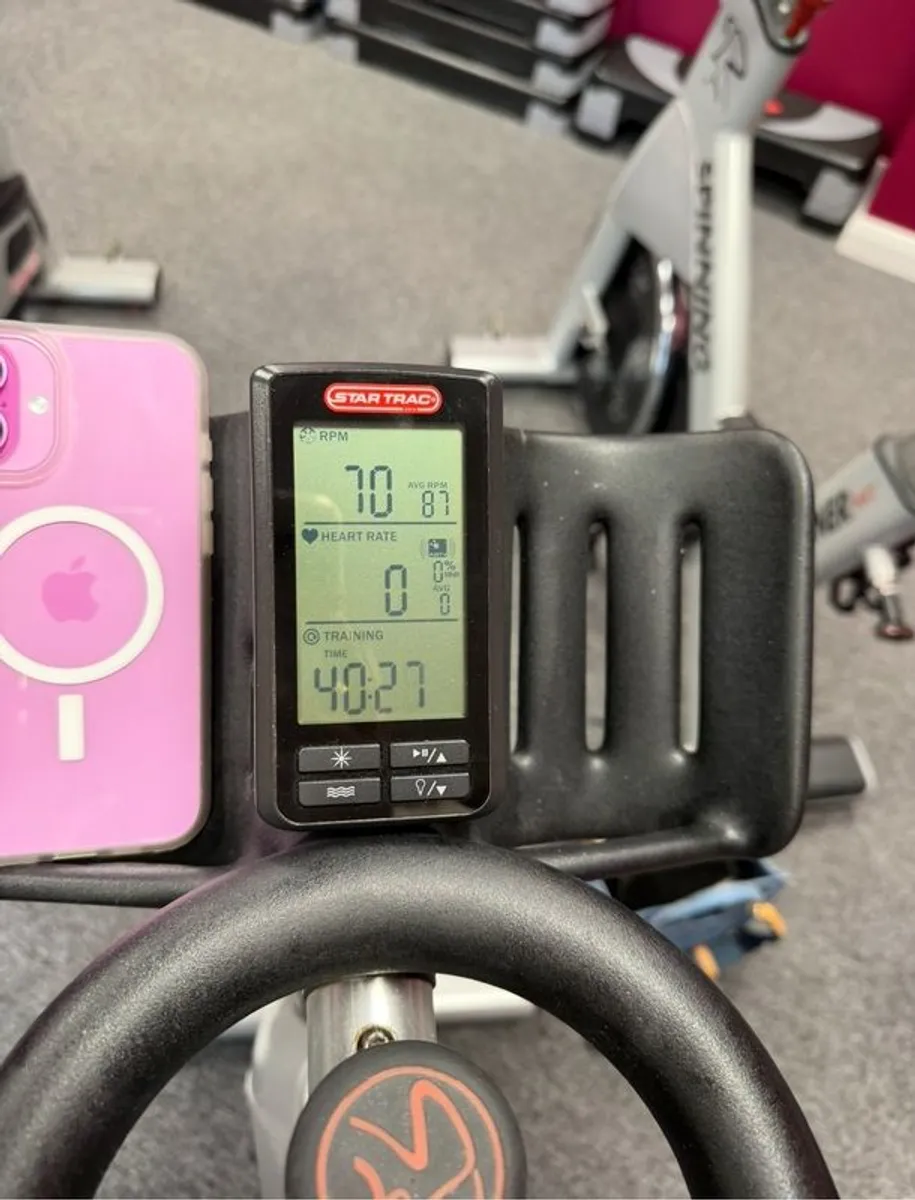 spin bikes - Image 4