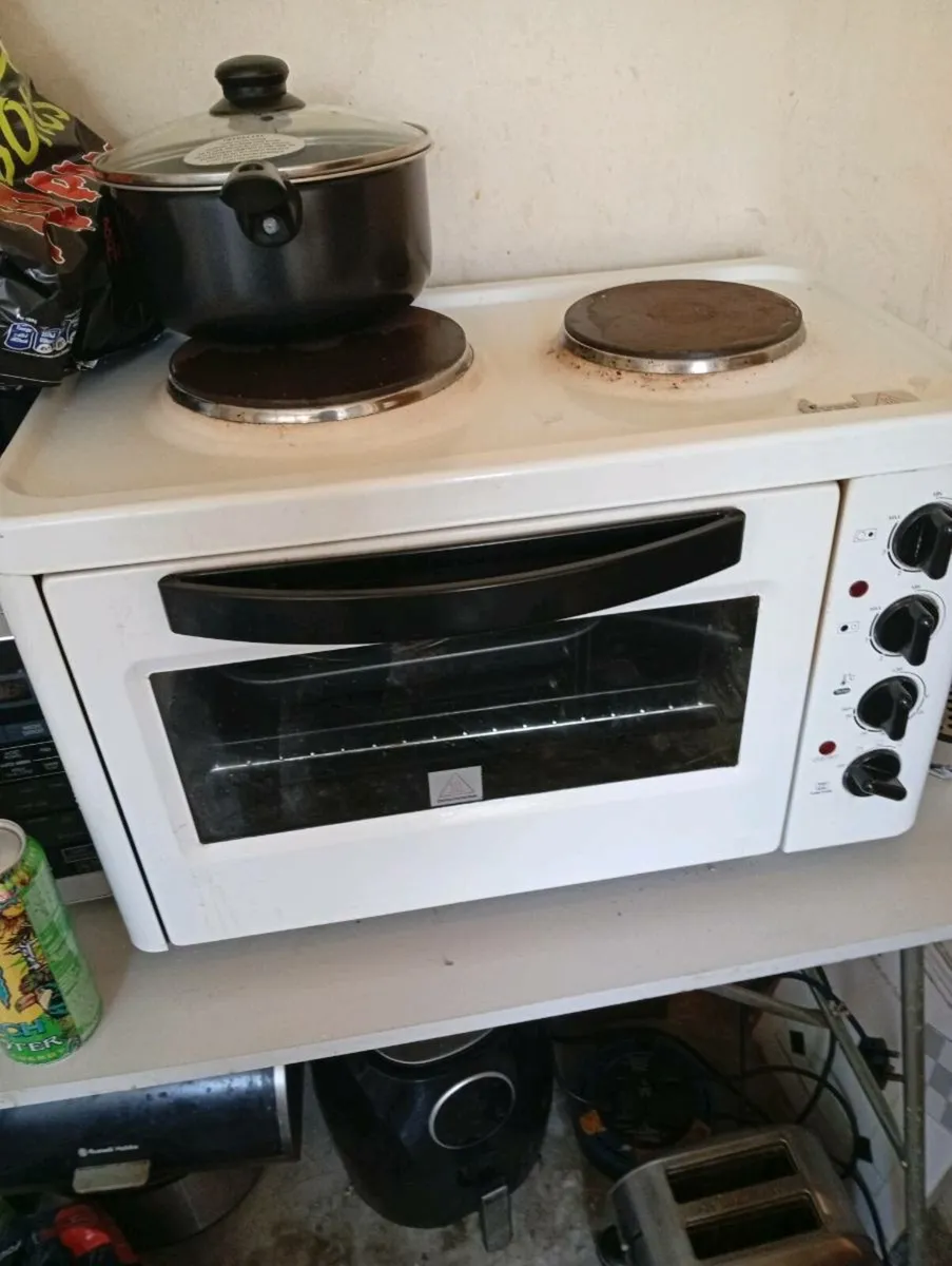 Small cooker - Image 1