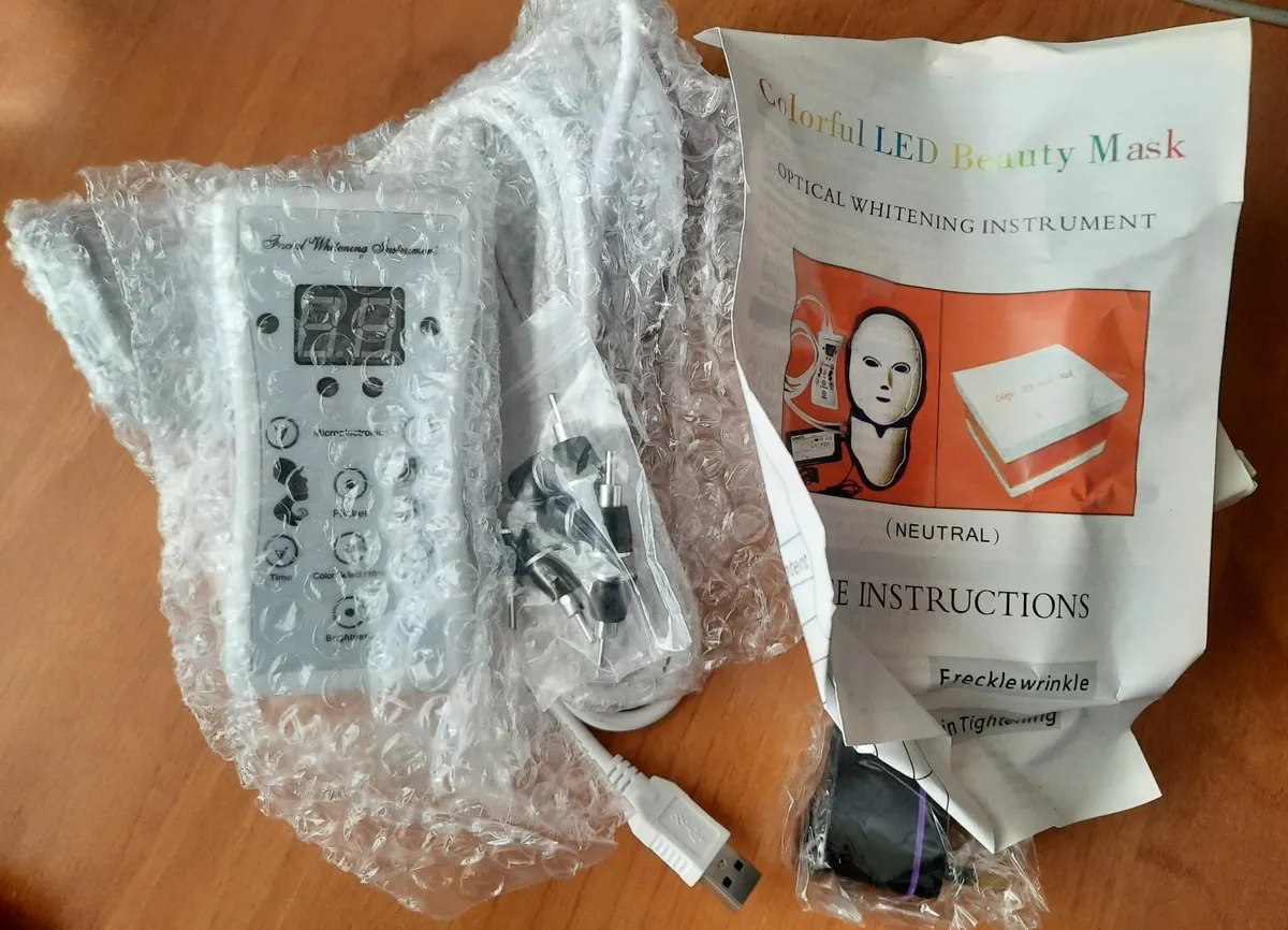 LED Light Beauty Mask - Image 3