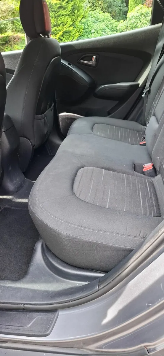 14 Hyundai ix35 ,MINT ,FMDSH - Image 4