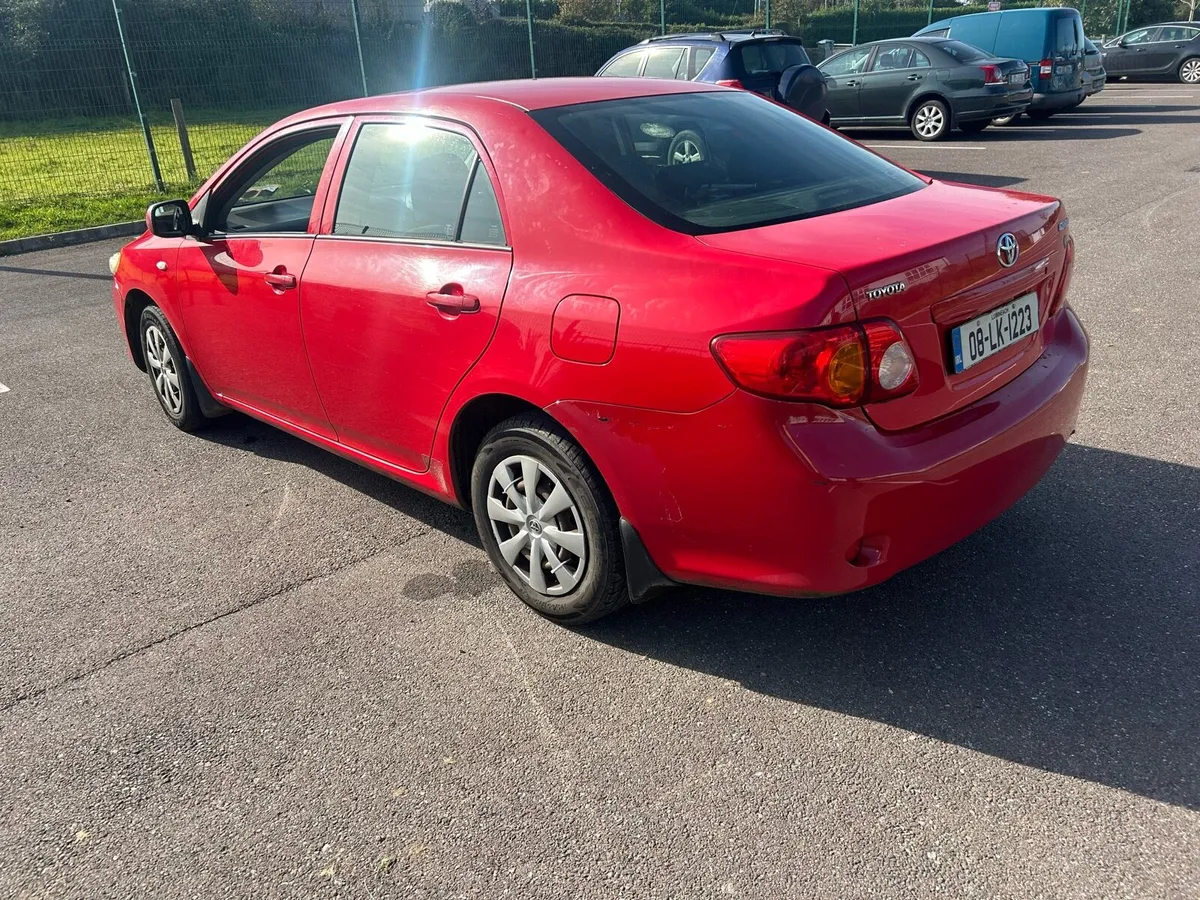 Toyota Corolla - Image 4
