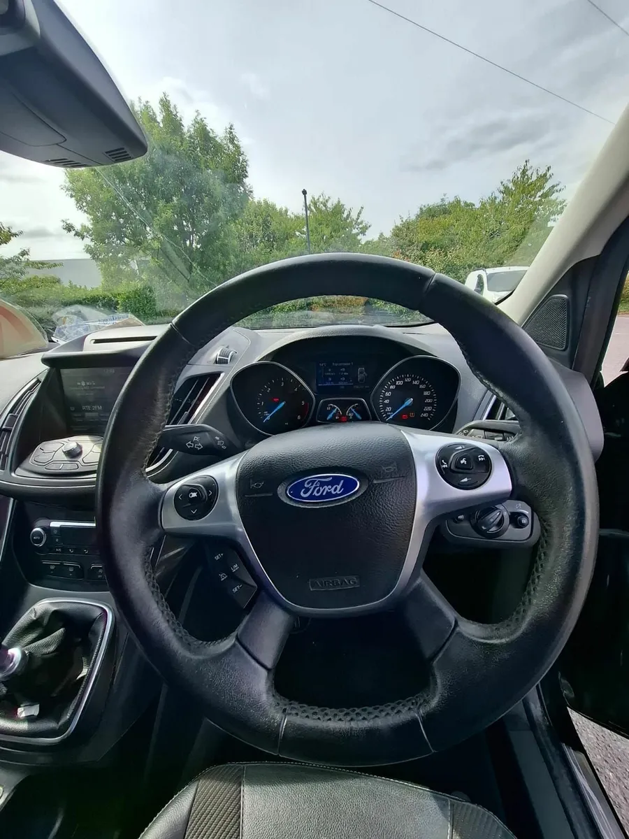 Ford Kuga 2016 - Image 4