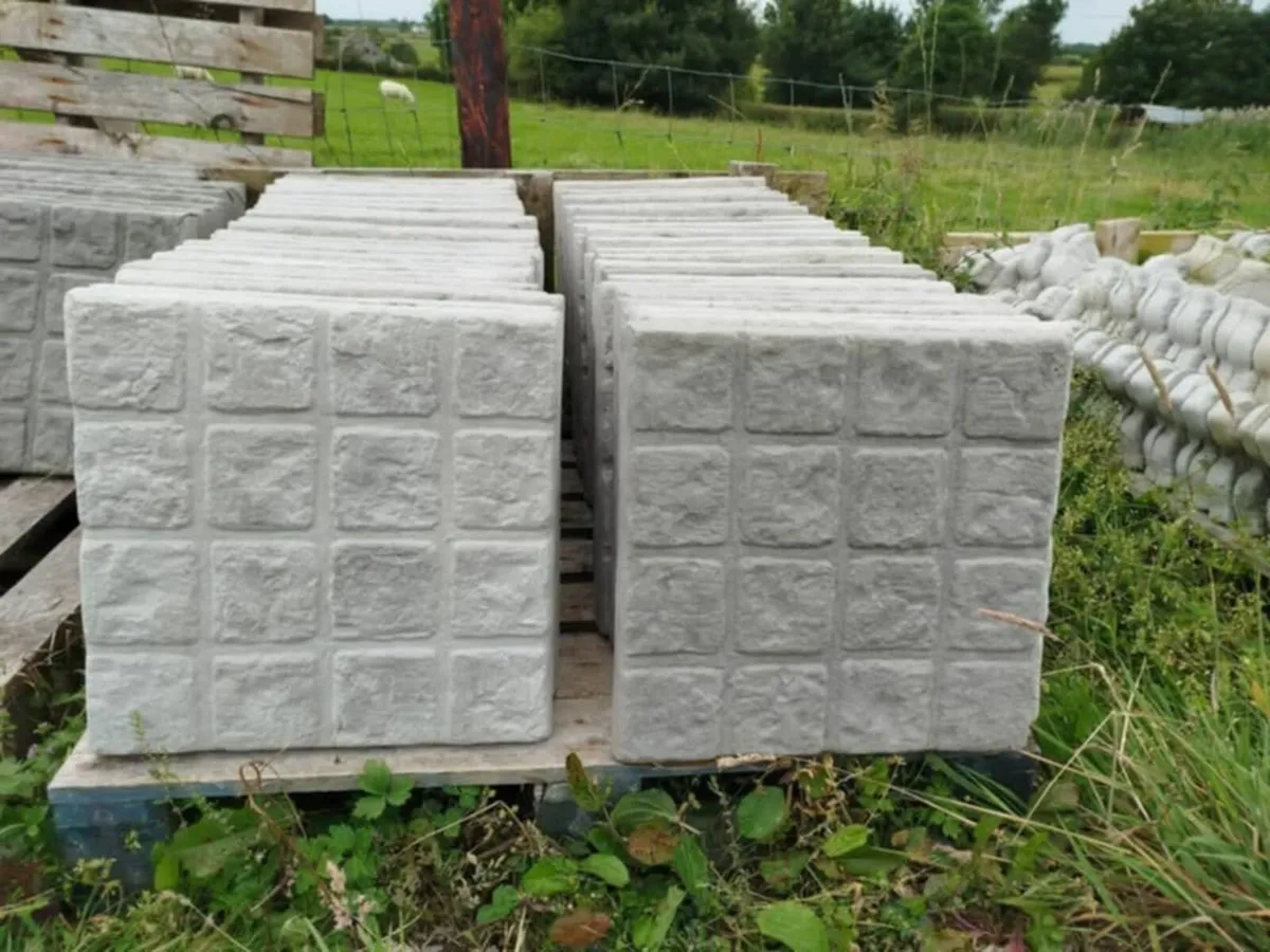 Patios slabs and Fencing supply & fit - Image 4