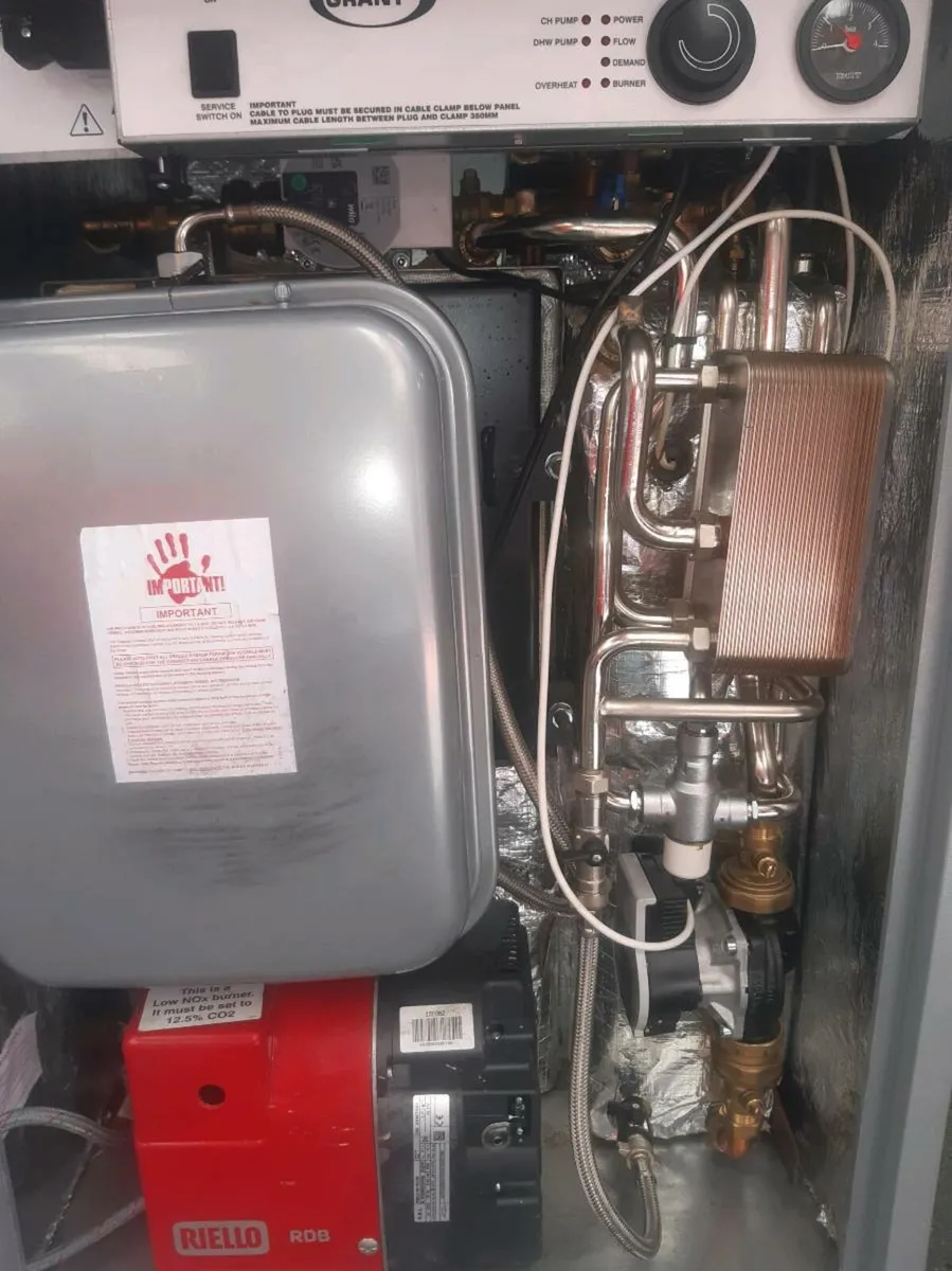 Combi oil boiler - Image 2