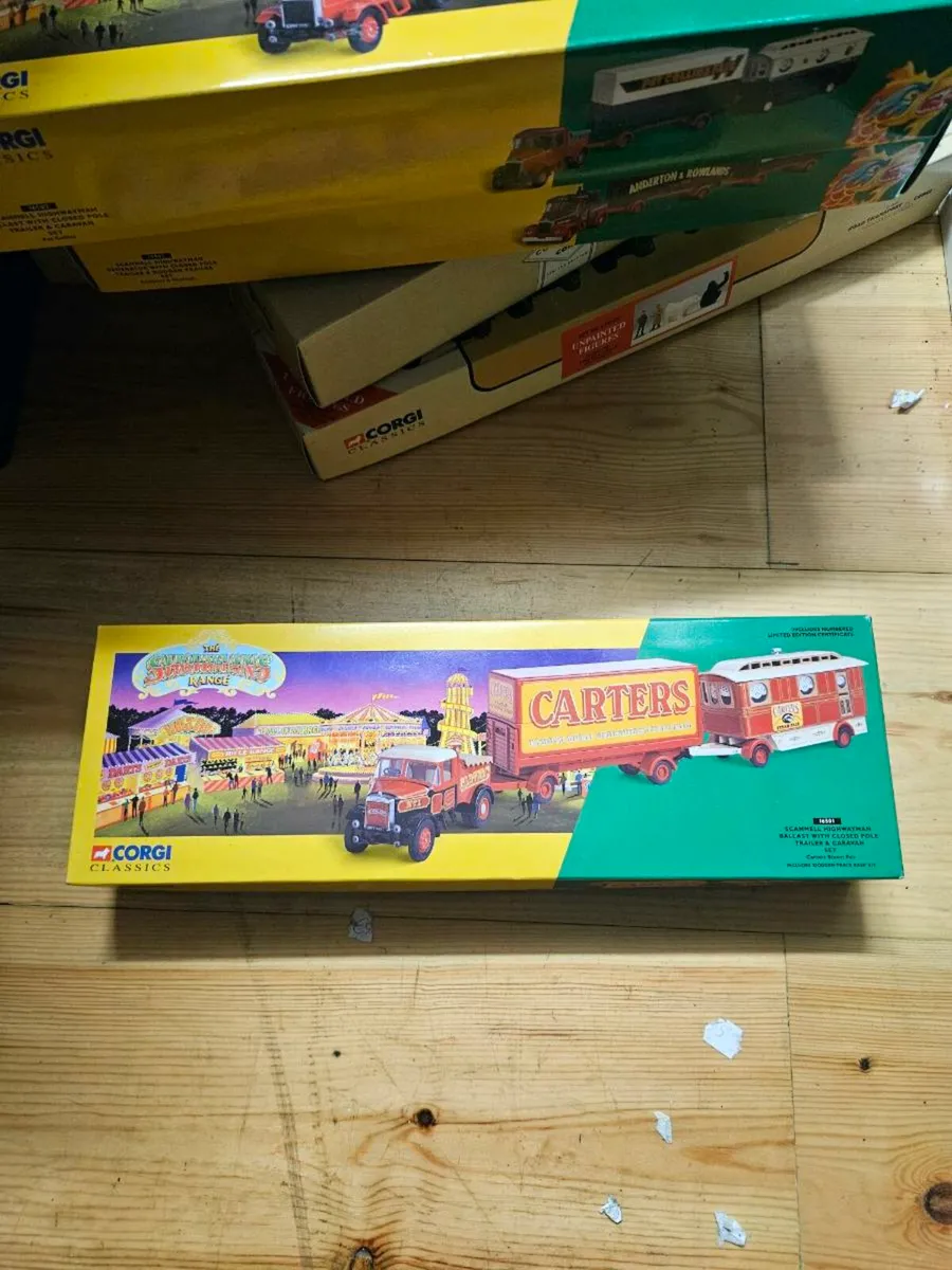 Corgi Circus Fair Ground Showmans Range Truck 1.50 - Image 1