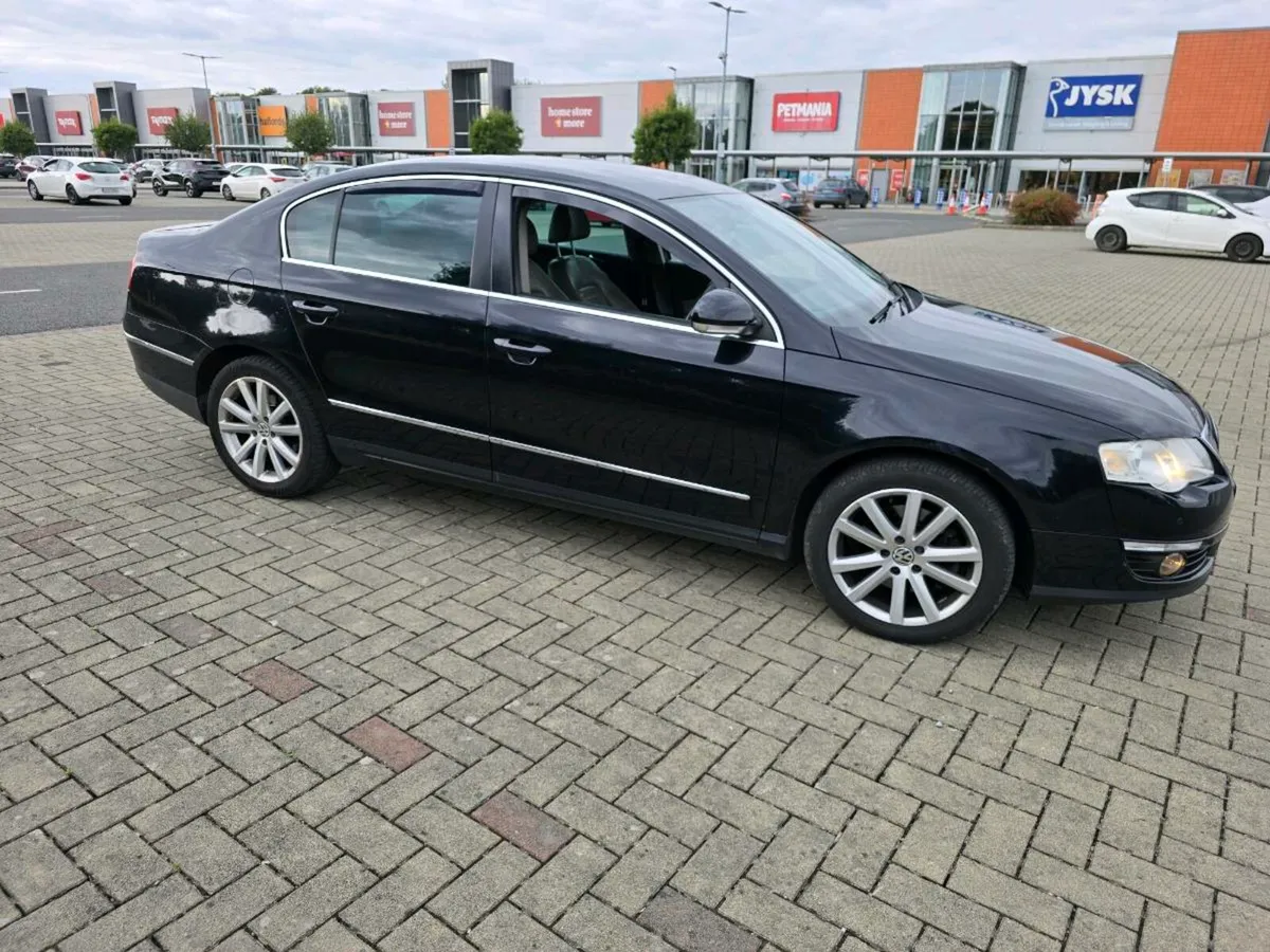 Passat - Image 1