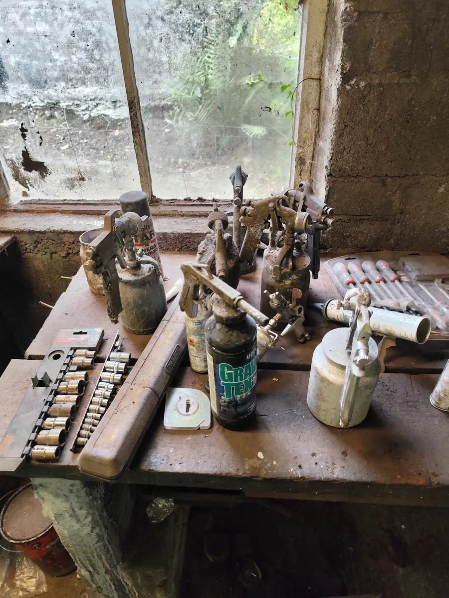 Tools - Image 1
