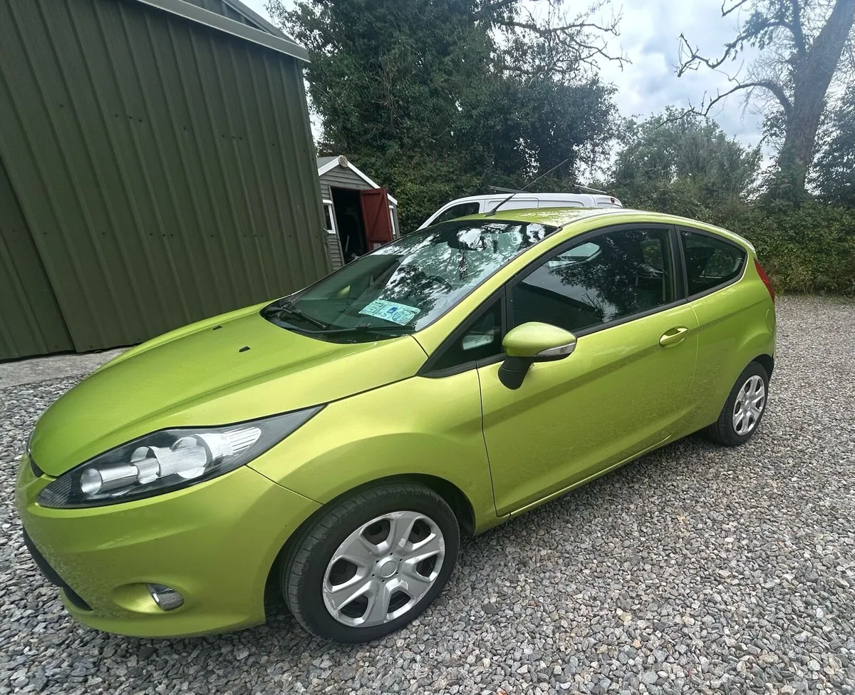 Ford fiesta 2011 1.4 diesel [LOW MILES ] - Image 3