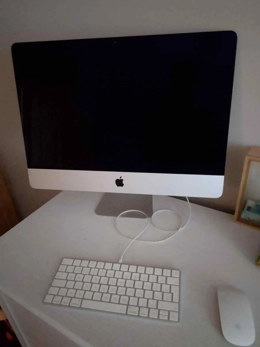 21.5 inch IMac 2013 - Image 1