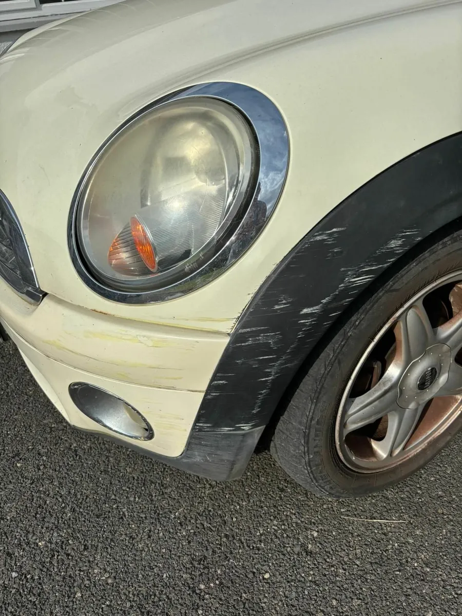 Mini Cooper 2009 - Image 4