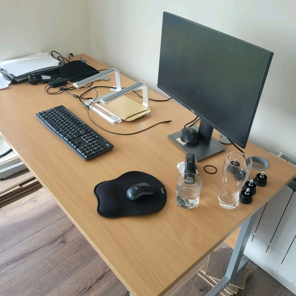 Desk - Image 2